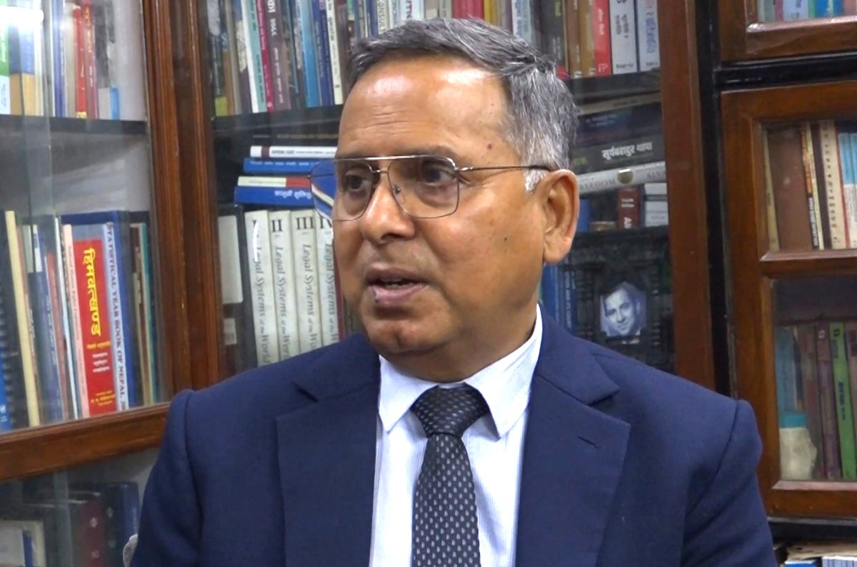 ‘पब्लिक प्रेसरका भरमा विधिको शासन मिच्दा लोकतन्त्रको जग खिइन्छ’