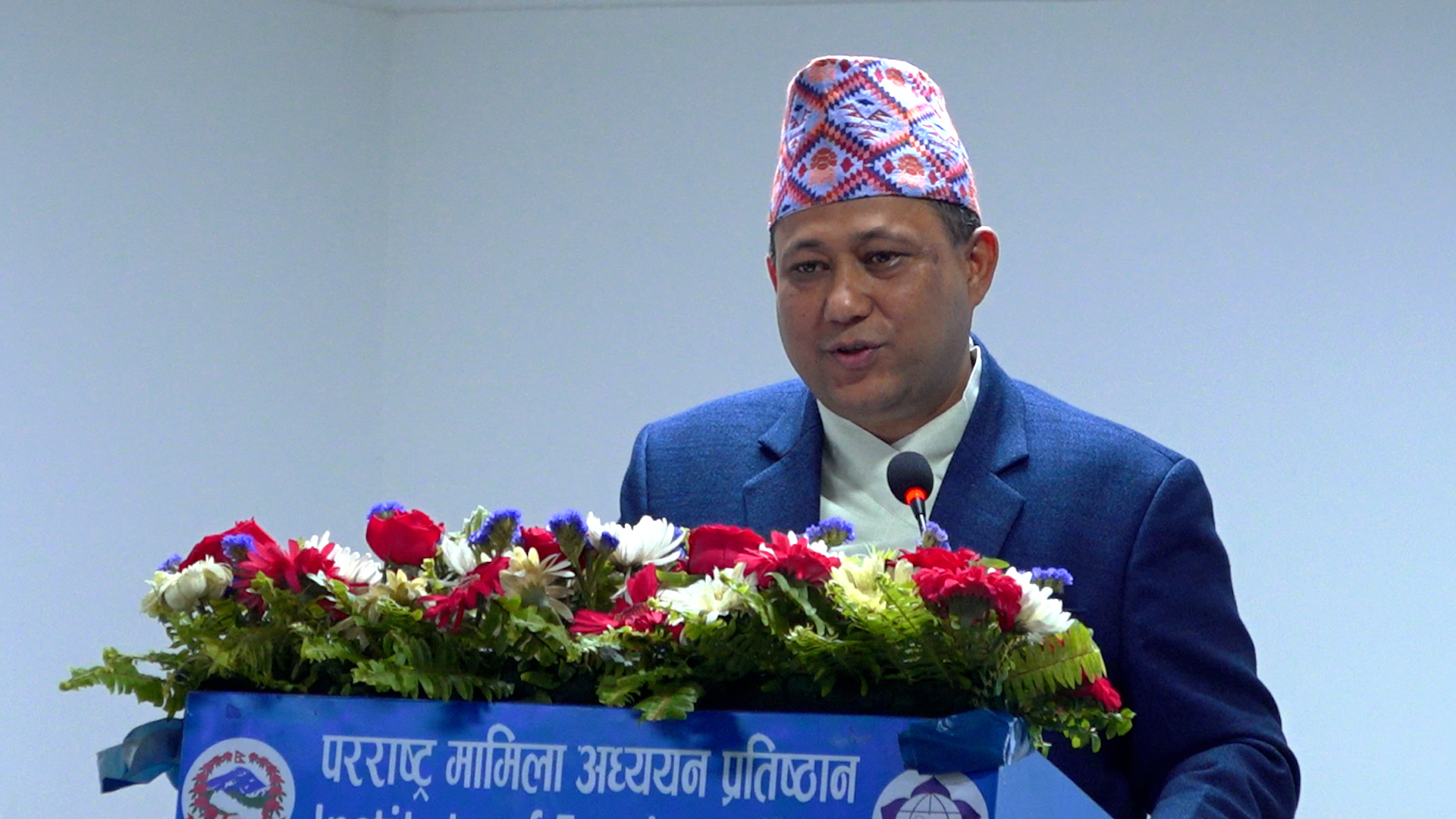 विदेश पलायन रोक्ने होइन, सीप स्वदेशमै उपयोग गर्ने नीति आवश्यक : मन्त्री खनाल