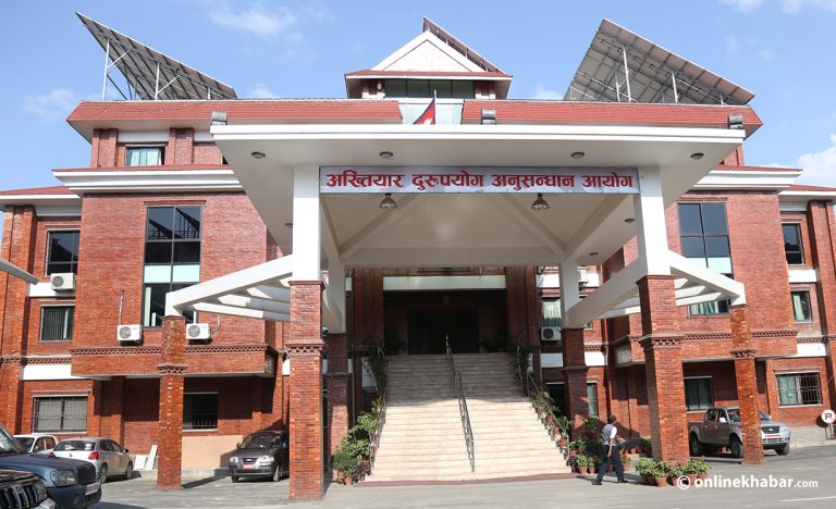 ६४ करोडको ठेक्कामा ४ करोड घुस : इन्जिनियर र पथप्रदर्शकविरुद्ध विशेष अदालतमा मुद्दा